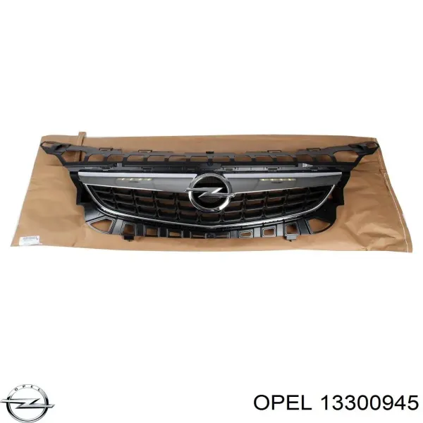 Parrilla 13300945 General Motors