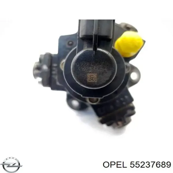 Bomba inyectora 55237689 Opel