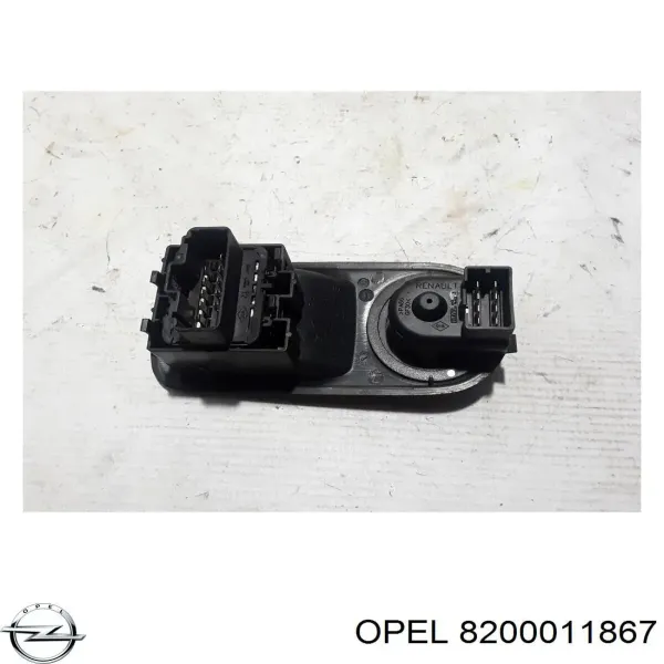 Interruptor de elevalunas delantera izquierda 8200011867 Opel