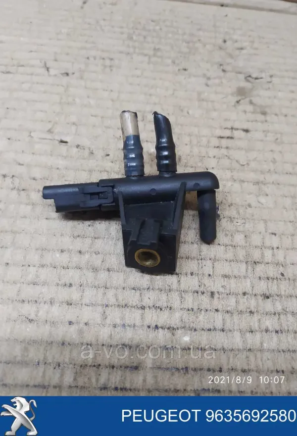 Sensor de temperatura de combustible 9635692580 Peugeot/Citroen