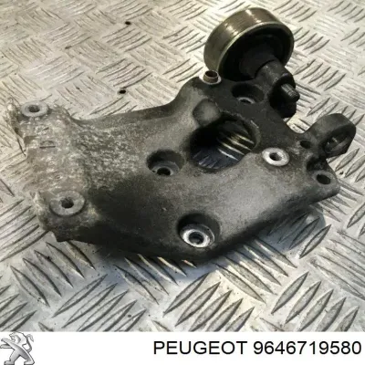 Soporte del alternador PEUGEOT 9646719580