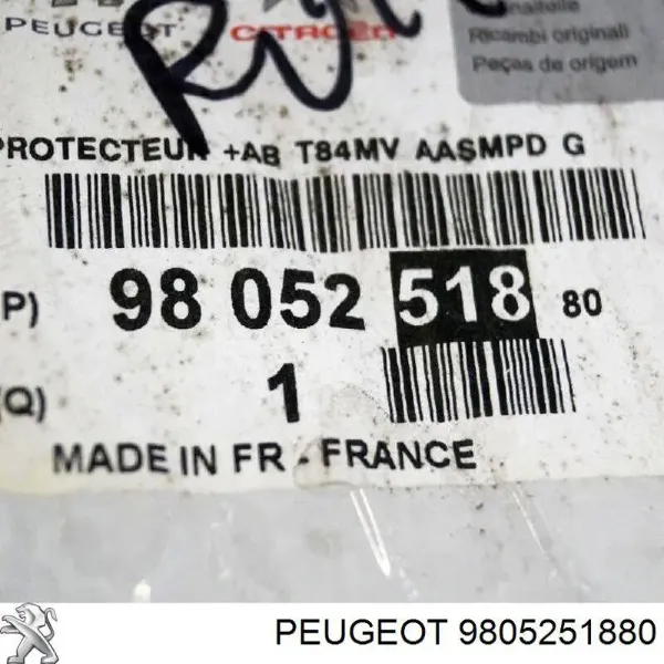Embellecedor de faro antiniebla izquierdo 9805251880 Peugeot/Citroen