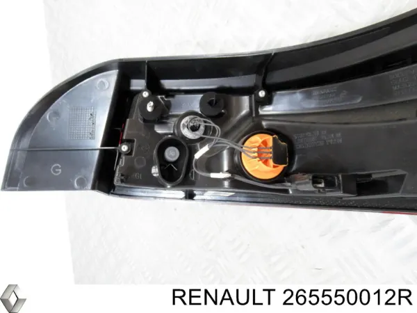 Piloto trasero izquierdo 265550012R Renault (RVI)