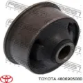 Brazo inferior izquierdo de la suspensión delantera Toyota Avensis T27