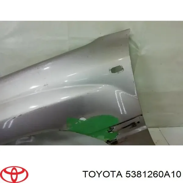 Aleta delantera izquierda 5381260A10 Toyota