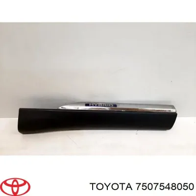 Embellecedor de puerta trasera derecha TOYOTA 7507548050