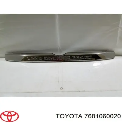 Listón embellecedor/protector, puerta de maletero TOYOTA 7681060020