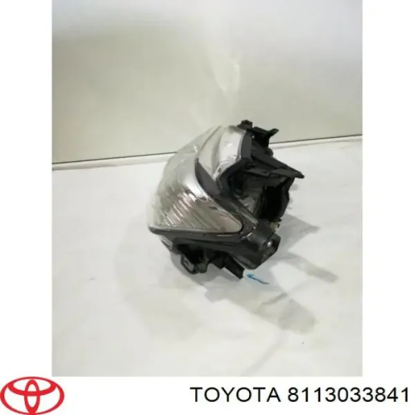 Faro derecho 8113033841 Toyota