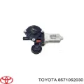 Motor del elevalunas de la puerta delantera derecha Toyota Yaris P10