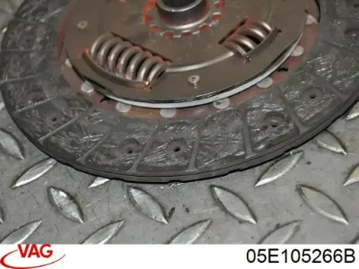 Volante motor VAG 05E105266B