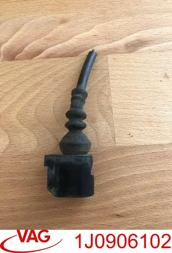 Cola de escape Volkswagen Touareg I