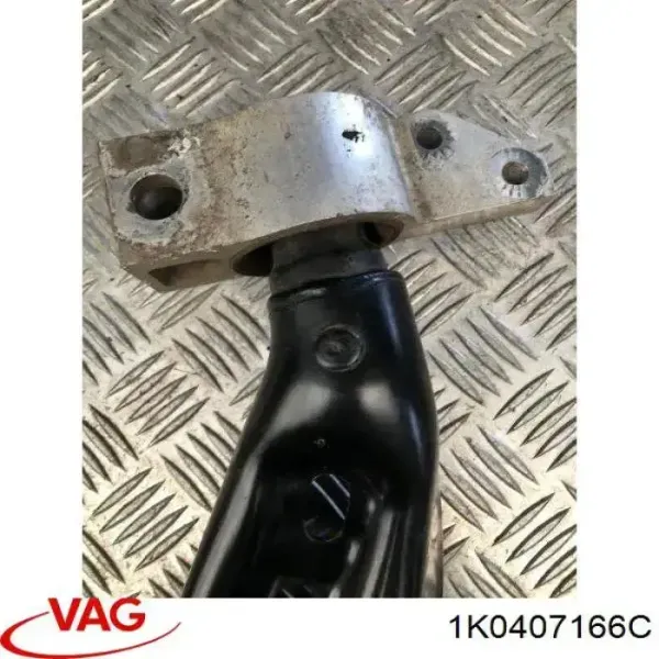 Brazo inferior derecho de la suspensión delantera 1K0407166C VAG