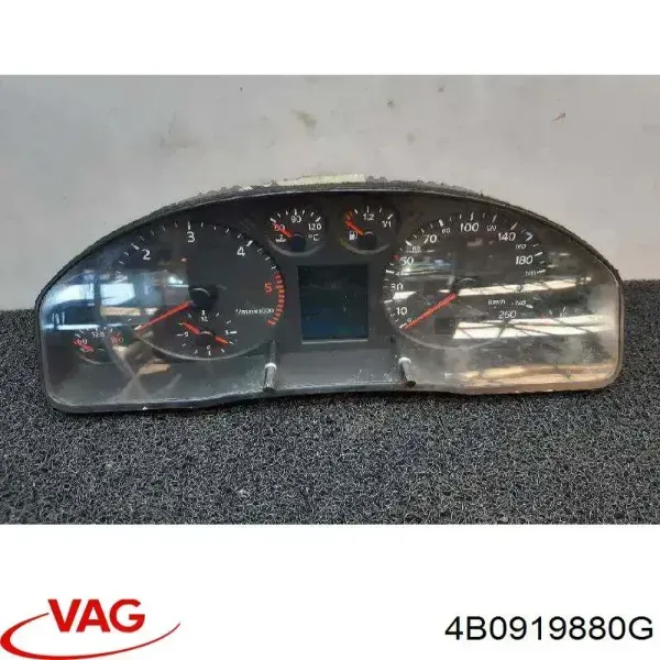 Cuadro instrumentos 4B0919880G VAG