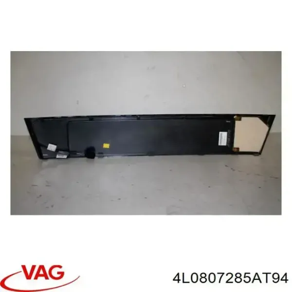 Soporte de matrícula delantera 4L0807285AT94 VAG