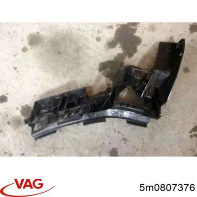 Soporte de guía para parachoques trasero, derecho VAG 5M0807376