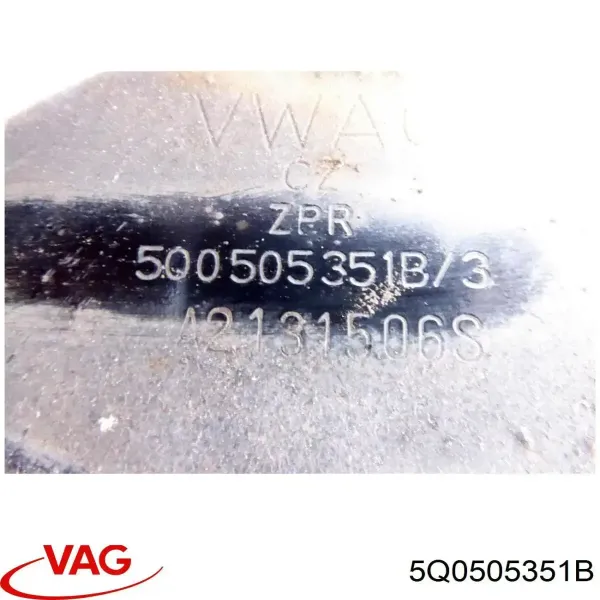 5Q0505351B VAG Brazo suspension inferior trasero izquierdo/derecho