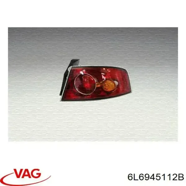 Piloto trasero exterior derecho LLE561 Magneti Marelli