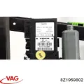 Motor del elevalunas de la puerta delantera derecha Audi A2 8Z0