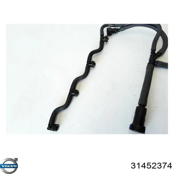 Tubería de retorno de combustible de los inyectores 31452374 Volvo