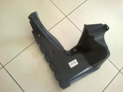 Protector de parachoques trasero TOYOTA 5259148090