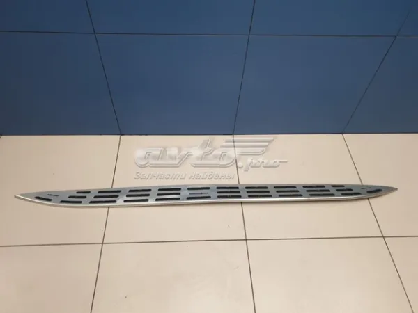 Cubierta de estribo A1676904702 Mercedes