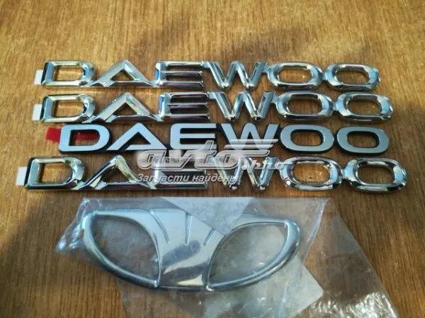 Logo delantero Daewoo Lanos 