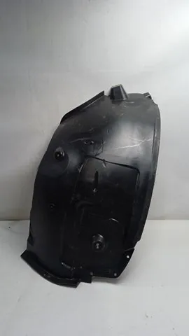 Guardabarros interior trasero derecho del guardafango delantero A1676982002 Mercedes
