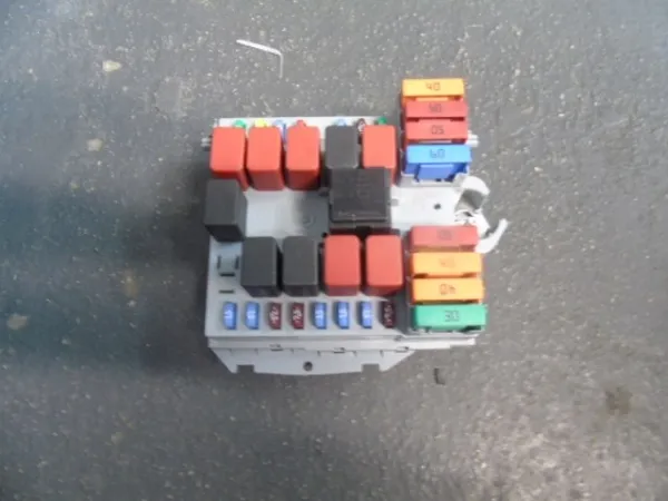 Caja de fusibles 1388602080 Fiat/Alfa/Lancia