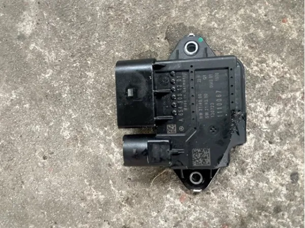 Relé de los calentadores A6549001201 Mercedes