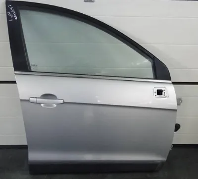 Puerta delantera derecha GM 42352070