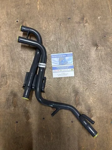 Manguera doble del radiador de la calefacción 21086866 Volvo