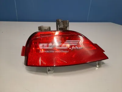 Luz trasera de parachoques derecha RENAULT 265800001R