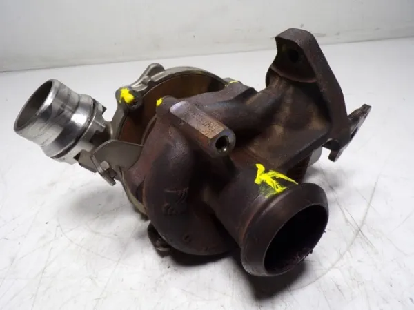 1441100Q3G Nissan/Infiniti Turbo para motor