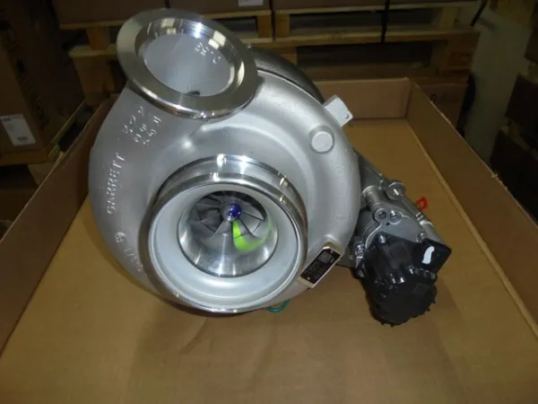 Turbocompresor 5801868968 Iveco