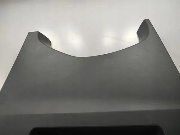 Revestimiento interior de la puerta trasera izquierda A9077403900 Mercedes