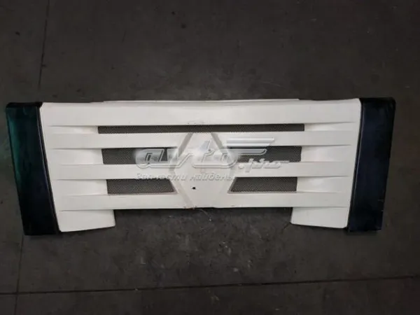 Parrilla Renault Trucks MAGNUM IV