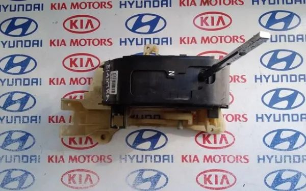 Palanca de cambios Hyundai Elantra IV