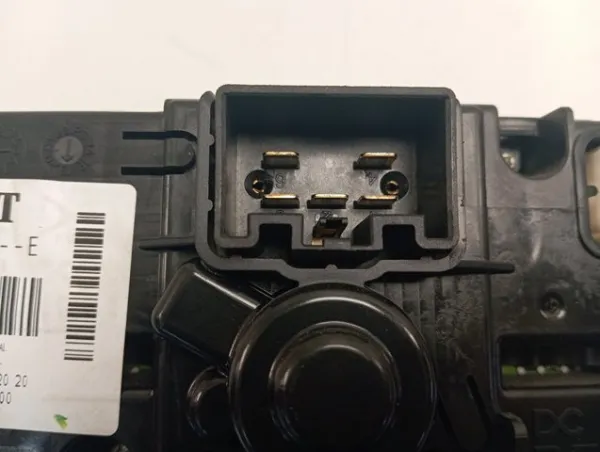  275103428R Mercedes