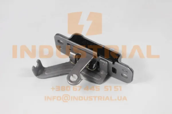 Cerradura de puerta delantera derecha 5801577562 Iveco