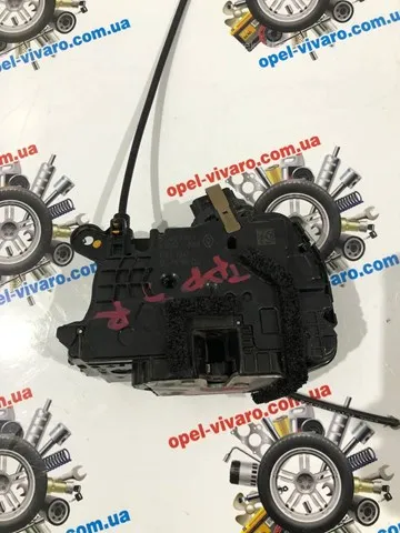 Cerradura de puerta delantera derecha 93457081 Opel