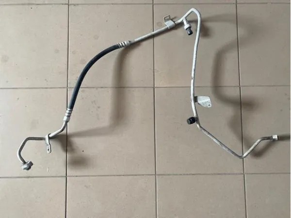 Manguera de aire acondicionado, del deshumidificador al evaporador 5801595253 Iveco