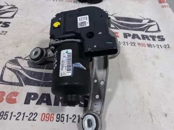  DS7317504AG Ford
