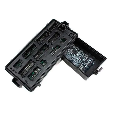Caja de fusibles Geely CK I