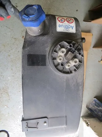 Sensor de nivel de AdBlue 41299331 Iveco