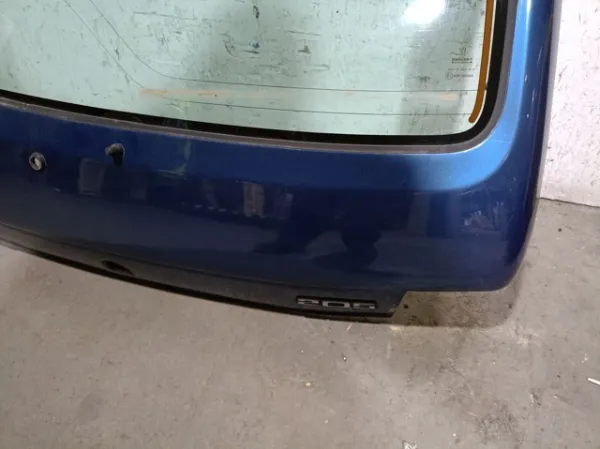 Puerta trasera Peugeot 205 II