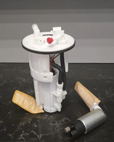 Bomba de gasolina 1760A297 Mitsubishi