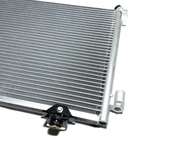 Condensador aire acondicionado 1802561180 Geely