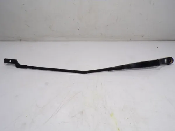 Brazo del limpiaparabrisas YP00151980 Opel