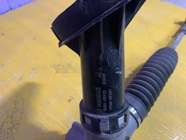 Comprar KD3132110H Mazda Cremallera