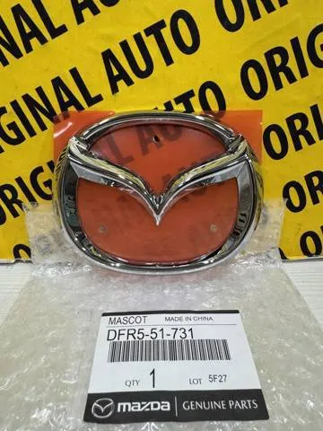 Emblema Mazda CX-30 DM